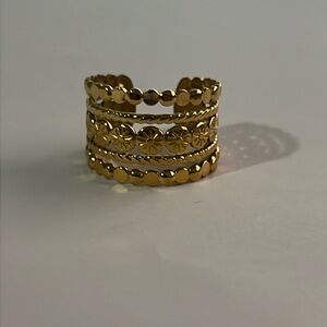 Goldie adjustable ring